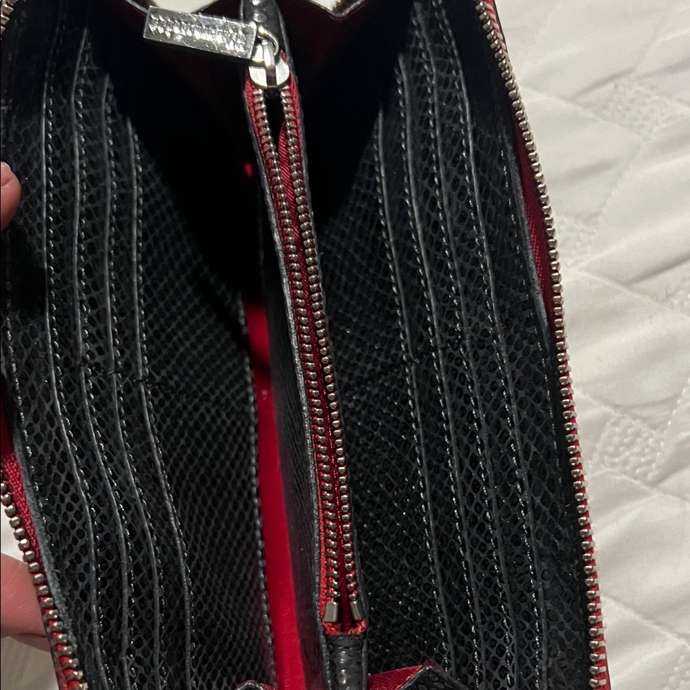Hammitt Black and Silver Textured Wallet - Picture 6 of 9